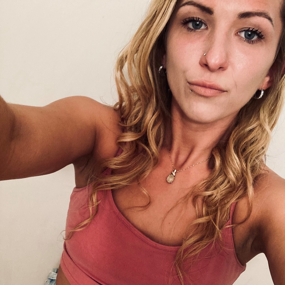 Meet your Posher, Madison